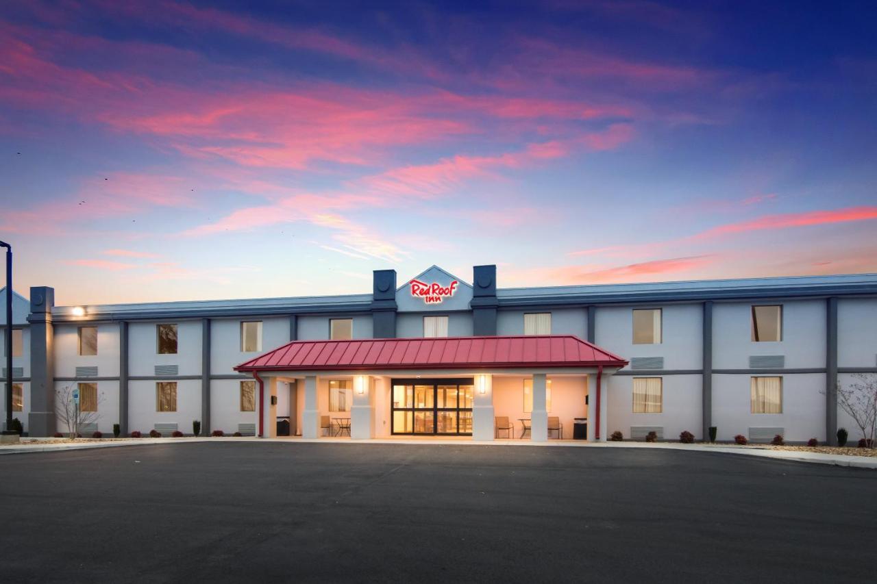 Red Roof Inn Chester Esterno foto